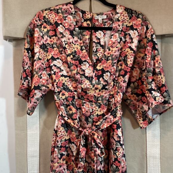 Maisie V-Neck Wide Leg Jumpsuit In Coral Yellow Floral Pattern -(b19) NWOT - Picture 3 of 7